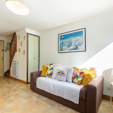 Duplex Pour 4 Pers. Avec Balcon, Proche Centre Et Telepherique, Parking & Casier A Skis - Fr-1-296-128 *