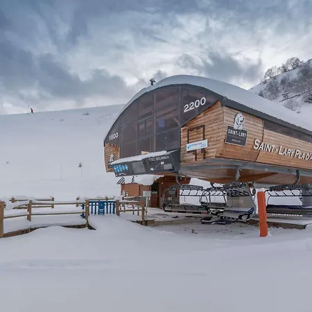 Apartmán Duplex Pour 4 Pers. Avec Balcon, Proche Centre Et Telepherique, Parking & Casier A Skis - Fr-1-296-128