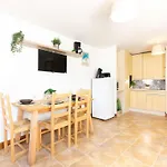 Apartament Duplex Pour 4 Pers. Avec Balcon, Proche Centre Et Telepherique, Parking & Casier A Skis - Fr-1-296-128 *